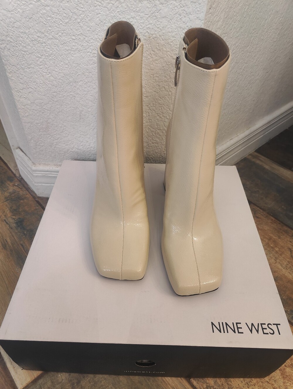 Nine West Ankle Boots, Square Toe, Size 9, Ivory - Picture 2 of 12